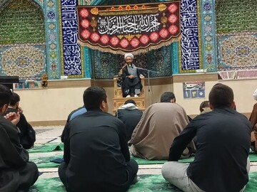 تصاویر/ مراسم شام غریبان حضرت فاطمه زهرا سلام الله علیها در مدرسه علمیه سلماس