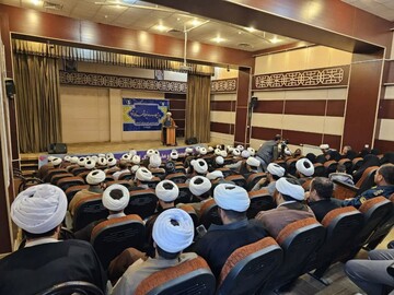 تصاویر/ همایش طلاب و روحانیون شهرستان قروه