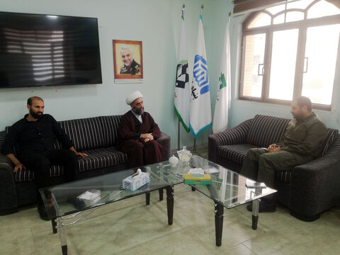 دیدار مدیر حوزه علمیه خواهران استان بوشهر با مدیر کل ستاد اجرایی بوشهر