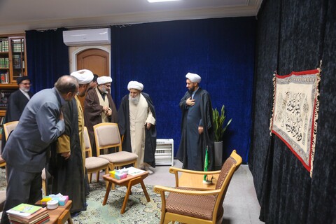 تصاویر/ دیدار اعضاء دبیرخانه کنگره علامه بهابادی با آیت الله کریمی جهرمی