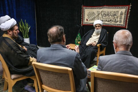 تصاویر/ دیدار اعضاء دبیرخانه کنگره علامه بهابادی با آیت الله کریمی جهرمی