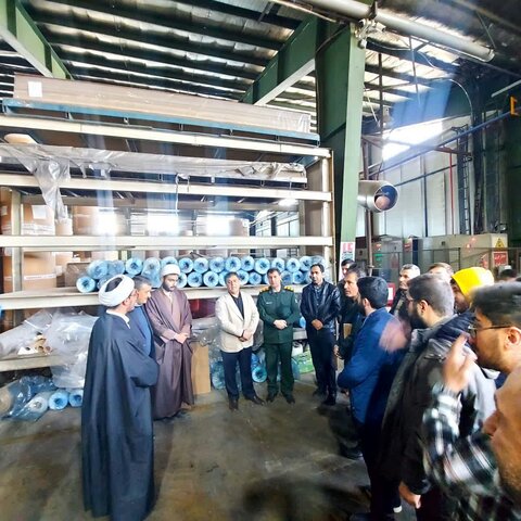اردوی پیشرفت بسیج طلاب و روحانیون استان اردبیل در کارخانه نگین زرین چوب آرتاویل