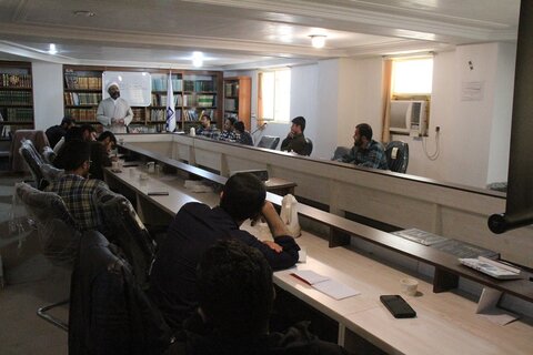 دوره تربیت پژوهشگر حوزه علمیه استان بوشهر