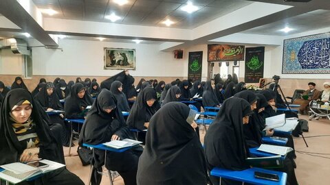 تصاویر/ مراسم گرامیداشت امام جمعه سابق خوی در مدرسه علمیه الزهرا (س) ارومیه