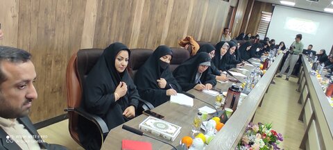 همایش آموزش مدیران کانون‌های تخصصی خواهران در کهگیلویه و بویراحمد برگزار شد