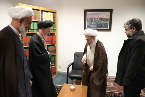 سید محمد الحیدری رئیس توجیه العقائدی حشدالشعبی در دیدار با مراجع و علما در قم