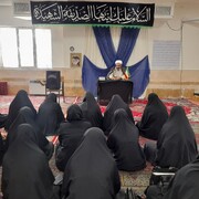 تصاویر/ جلسه پرسش و پاسخ در مدرسه علمیه خواهران نورآباد