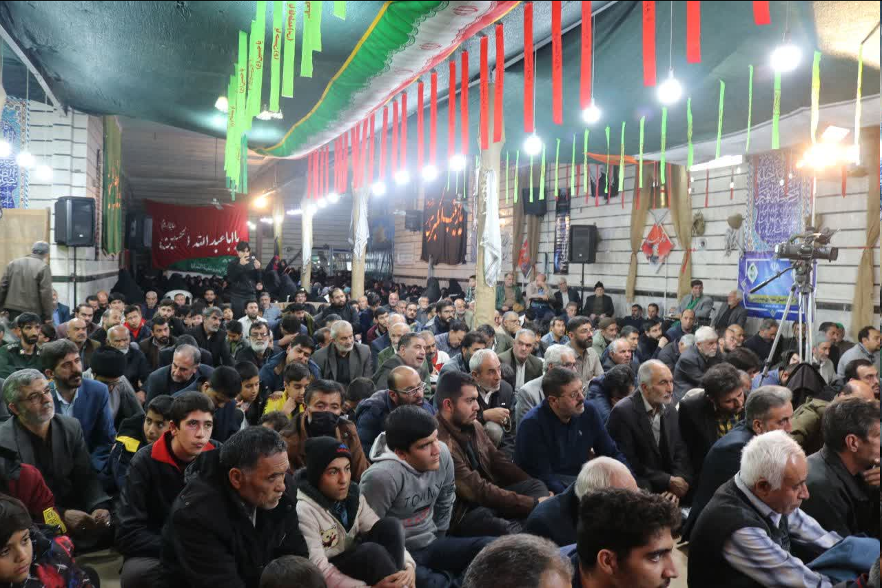 وجه اشتراک در بین شهدا و وصیت نامههایشان توجه به «ولایت فقیه» است