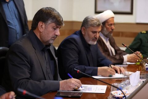 تصاویر/ جلسه »شورای ترویج و توسعه فرهنگ ایثار و شهادت» استان کرمانشاه