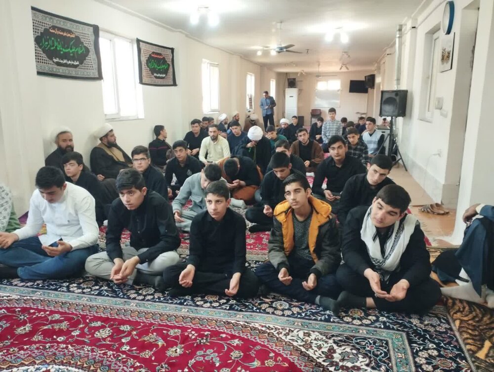 تصاویر/درس اخلاق حجت‌الاسلام والمسلمین سید حسن عابدیان