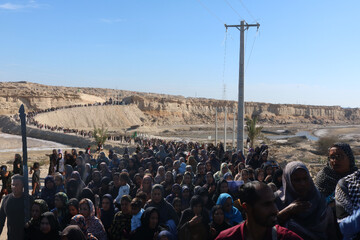 تشییع شهدای گمنام در بندرعباس برگزار می شود