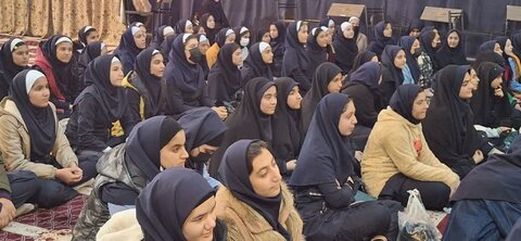 تصاویر/ محفل انس با قرآن کریم در میاندوآب