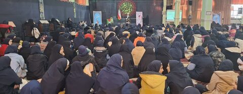 تصاویر/ محفل انس با قرآن کریم در میاندوآب