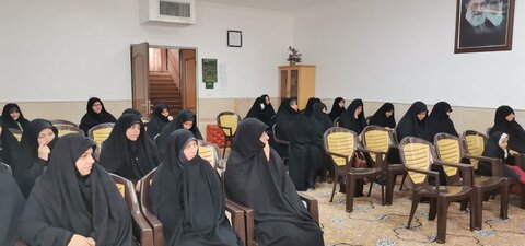 مدرسه علمیه خواهران تخصصی امام حسین(ع)یزد