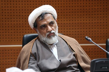 مشارکت حوزه علمیه و شهرداری قم سبب رشد شهر با رویکرد اسلامی می‌شود