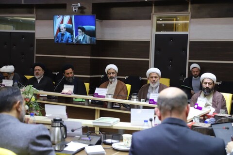 تصاویر/ نشست کمیته همکاری های آموزش و پرورش و حوزه های علمیه منطقه ۴ کشوری در تبریز