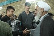 تصاویر / نشست صمیمی امام جمعه قزوین با دانشجویان غیر ایرانی