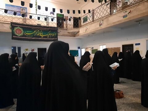 برگزاری جلسه هفتگی دعای توسل در مدرسه علمیه خواهران برازجان