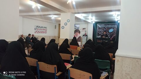 تصاویر/ نشست بانوان فعال فرهنگی شاغل در آموزش و پرورش در مدرسه علمیه فاطمظ الزهرا (سُ) سلماس
