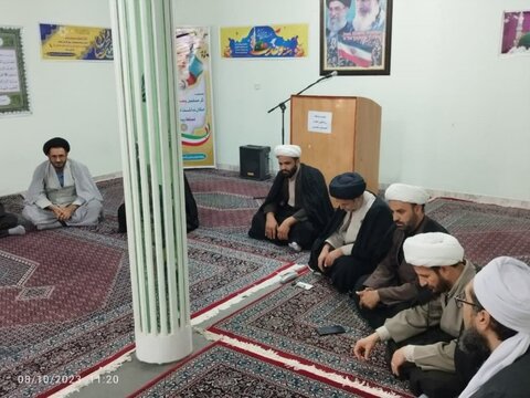 تصاویر/نشست علمی علمای شیعه و سنی در مرکز بزرگ اسلامی شهرستان کامیاران