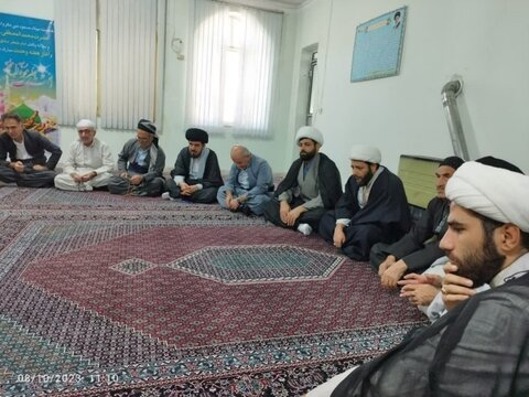 تصاویر/نشست علمی علمای شیعه و سنی در مرکز بزرگ اسلامی شهرستان کامیاران