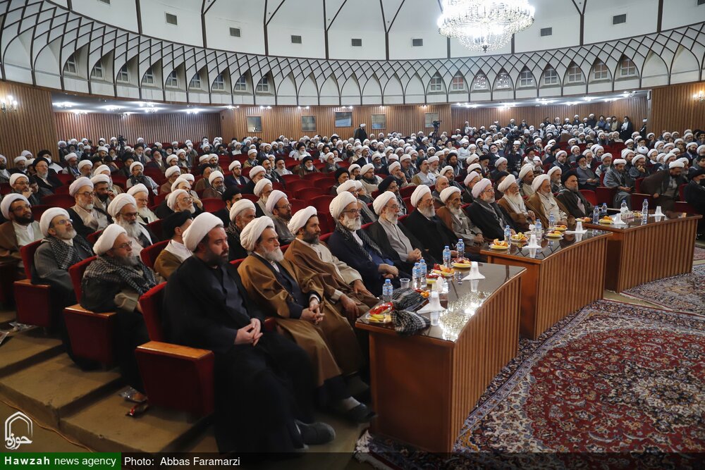 ملت یکپارچه پشتیبان رهبر معظم انقلاب و اقدامات نیروهای مسلح هستند