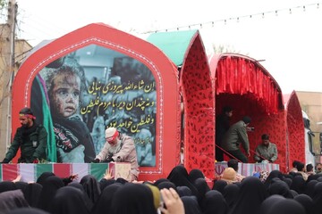 پیکر مطهر ۱۲ شهید گمنام در کاشان تشییع شد