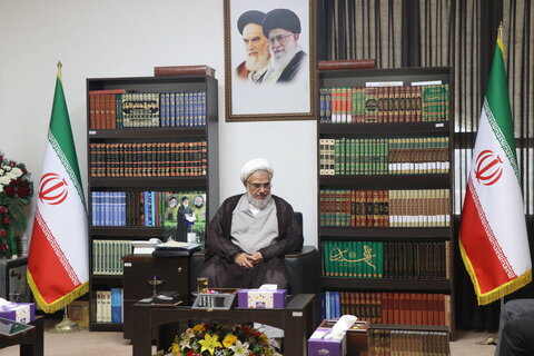 تصاویر/دیدار رییس جهاد دانشگاهی کشور با نماینده ولی فقیه هرمزگان