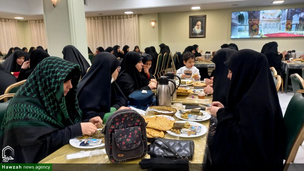 طلاب جدید الورود حوزه علمیه خواهران خوزستان مهمان، مهمانسرای امام رضا(ع) شدند