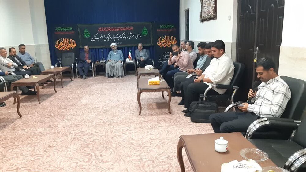 مسئولان در برابر مطالبات دانشجویان پاسخگو باشند