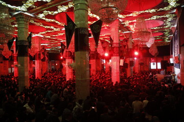 تصاویر / مراسم عزاداری شهادت حضرت فاطمه زهرا (س) در مسجد اعظم قم