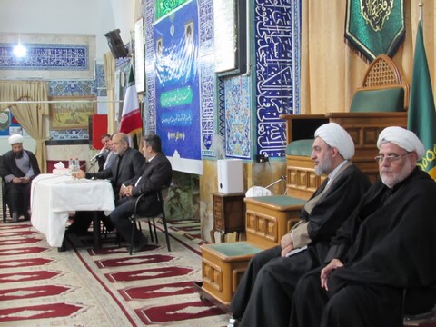 تصاویر/دیدار وزیر محترم کشور با علما و روحانیون استان البرز