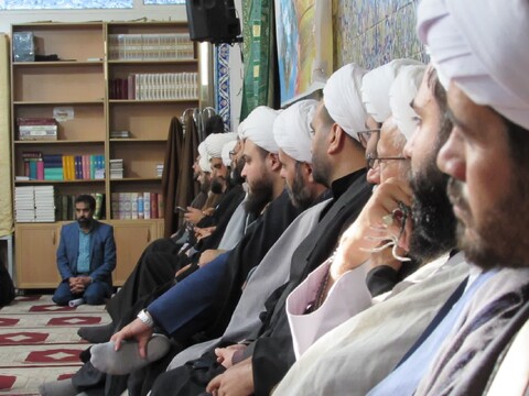 تصاویر/دیدار وزیر محترم کشور با علما و روحانیون استان البرز