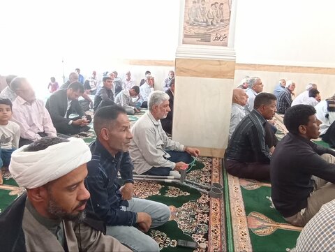 تصاویر/اقامه نماز عبادی و سیاسی جمعه بخش احمدی