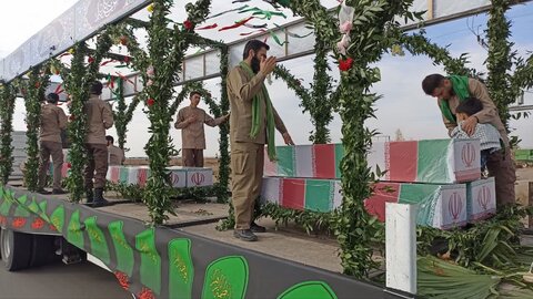تصاویر/ استقبال مردم شهر اقبالیه از هشت شهید گمنام دفاع مقدس