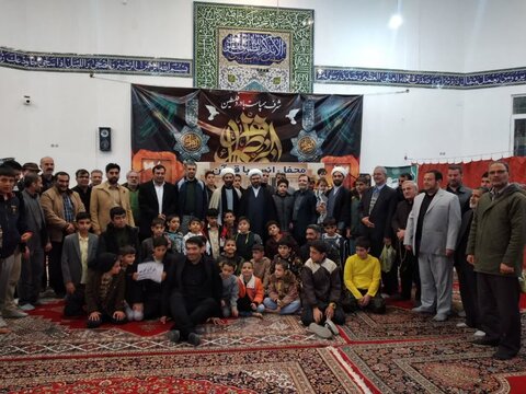 تصاویر محفل انس با قرآن در الیگودرز