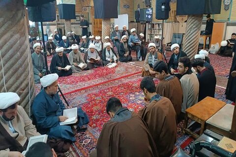 جلسه ماهانه مبلغین حوزه علمیه کرمانشاه