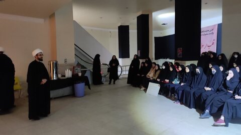 دانش‌آموزان و کادر آموزشی مدرسه صدرای اردبیل