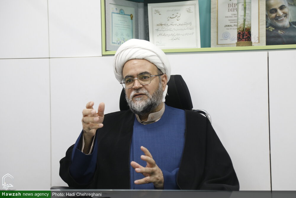 سفرنامه جذاب یک روحانی ناشر ایرانی در اندونزی را بخوانید