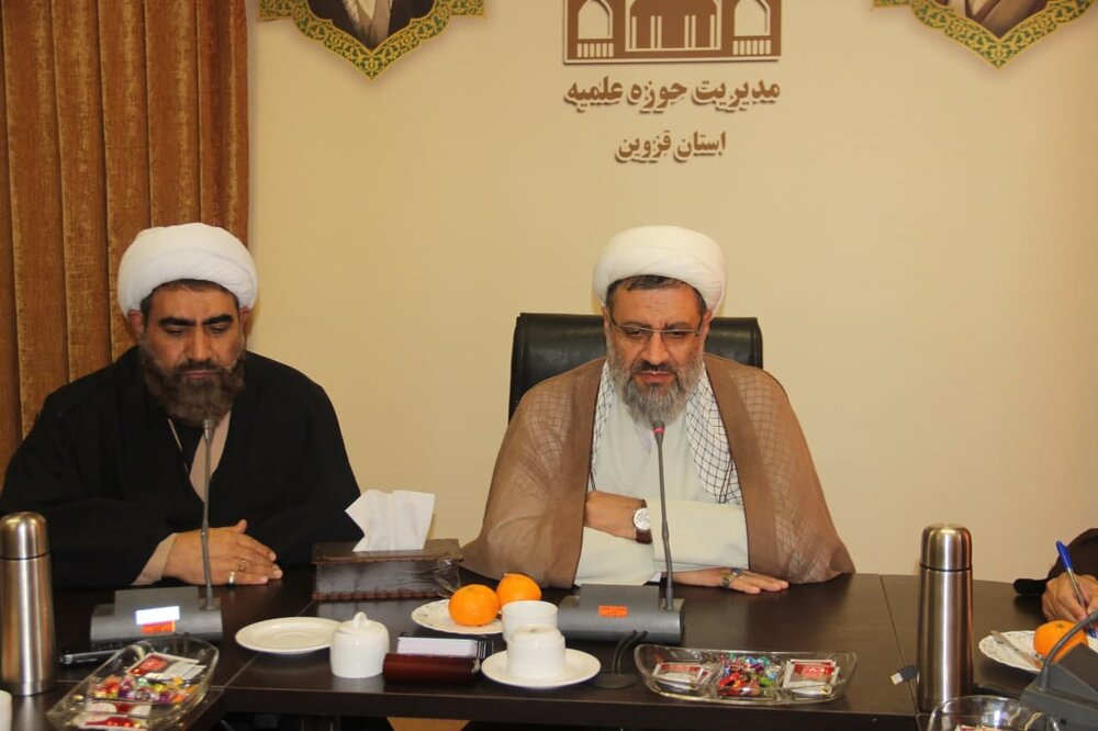 هر جا نیاز به حضور مردم بوده جلوتر از مسئولان در صحنه بودهاند