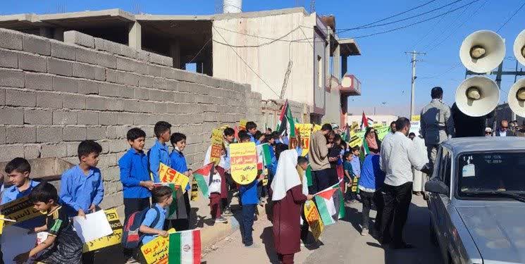 راهپیمایی مردم اهل سنت گچین در حمایت از مظلومان فلسطین + تصاویر