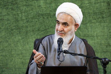 همه هیبت و حیثیت مستکبران زیر پای حماس له شد