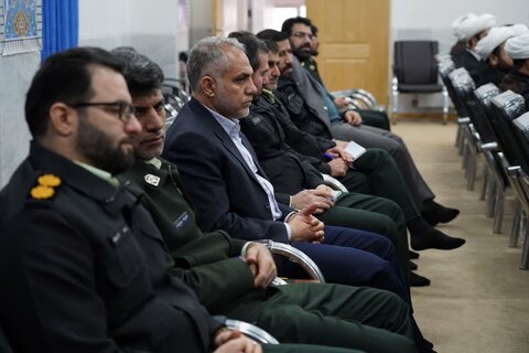 تصاویر جلسه اخلاق کاربردی روحانیون فراجا لرستان