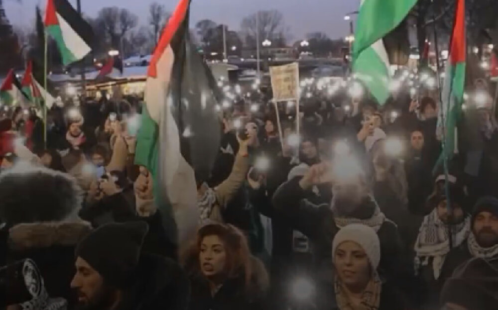 ویڈیو/ ڈنمارک میں غزہ کی حمایت میں بڑے پیمانے پر مظاہرہ