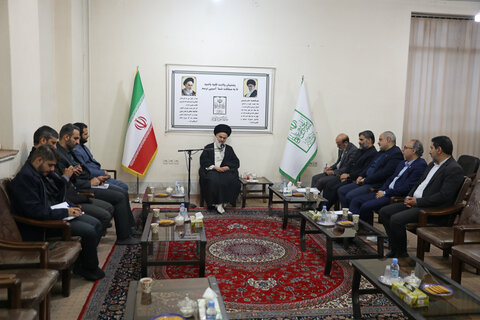 آیت الله حسینی بوشهری در دیدار رئیس جهاد دانشگاهی