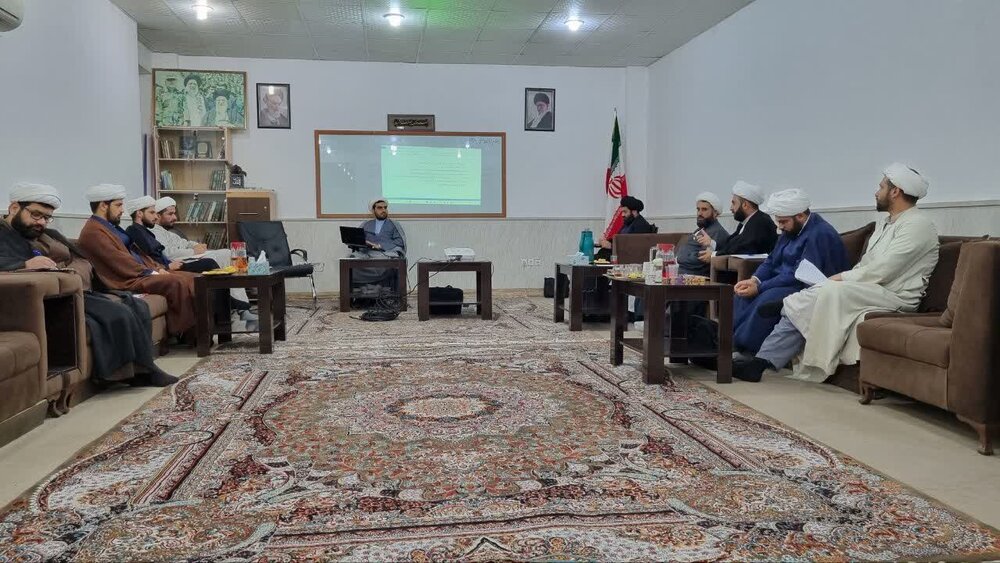 پنجمین اجلاسیه منطقهای معاونین آموزش مدارس علمیه خوزستان برگزار شد