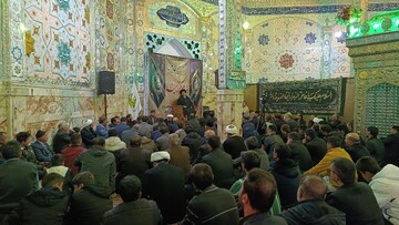 تصاویر/ ویژه برنامه شبی با شهدای فاطمیه