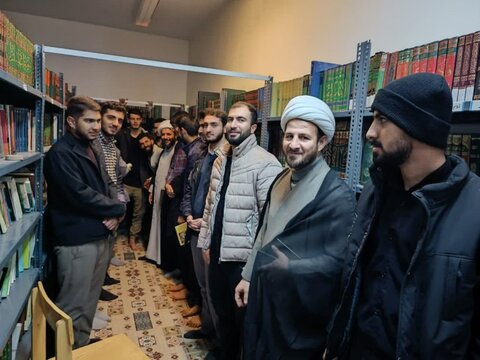 تصاویر/ برپایی کارگاه های مهارت آموزی در مدرسه علمیه امام باقر (ع) کامیاران