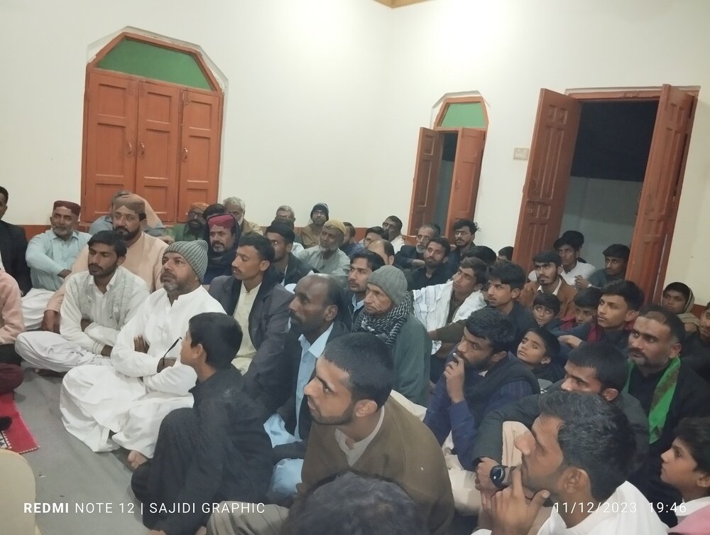 حضرت فاطمه (س) کی تعظیم کیلئے رسول (ص) اٹھا کرتے تھے، حجت الاسلام حیدری