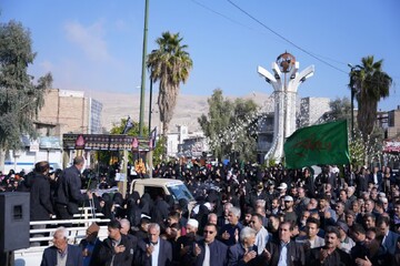 تصاویر/ استقبال مردم پلدختر از کاروان شهدای گمنام